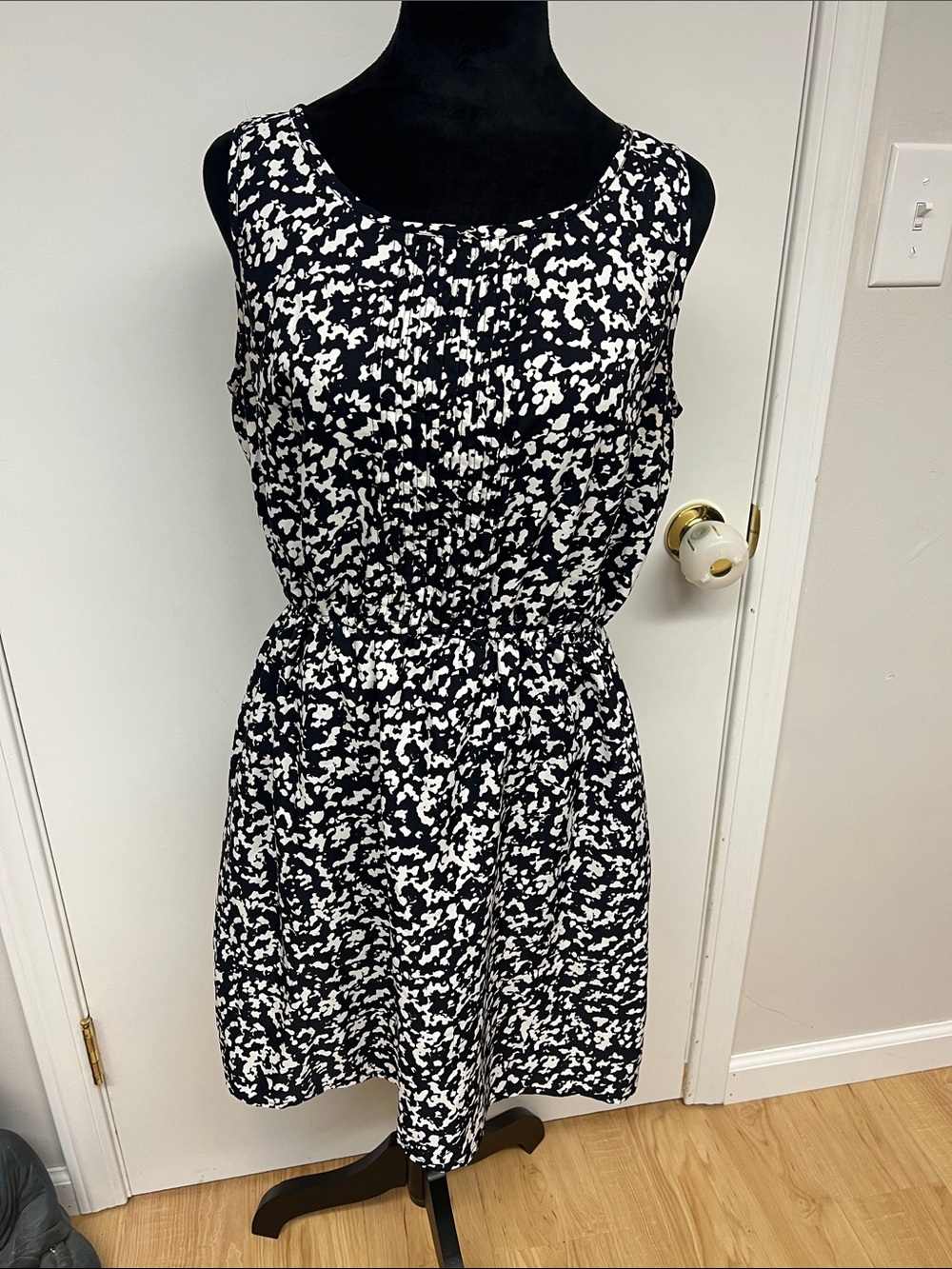 Mango Black and White Abstract Print Sleeveless Midi Dress
